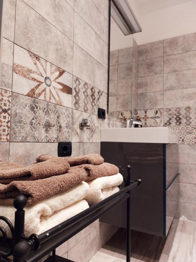 Maison Svetla Lecco Kültér fotó